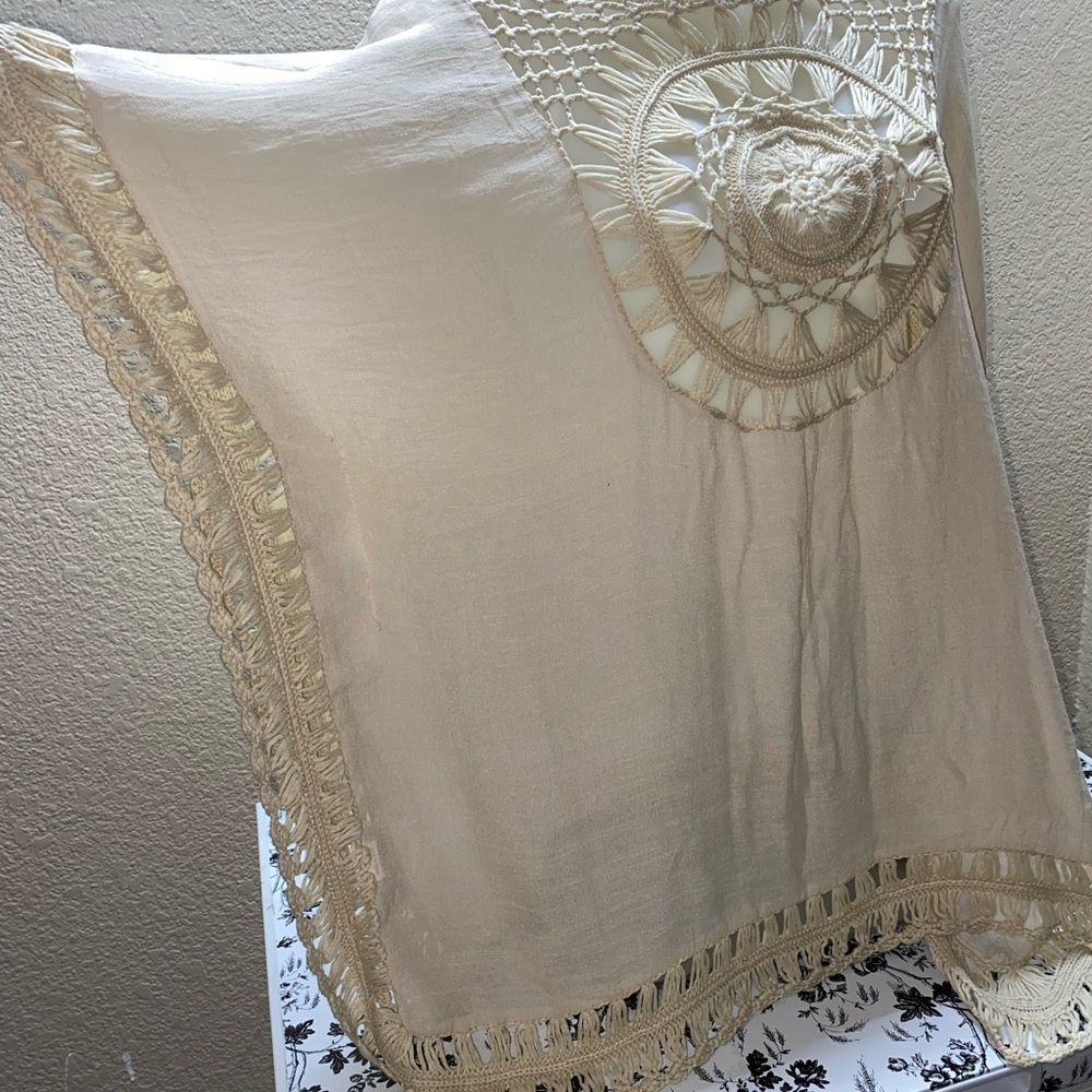 * bohemian tan Crochet Tunic size 1X with crochet trim - Picture 7 of 9